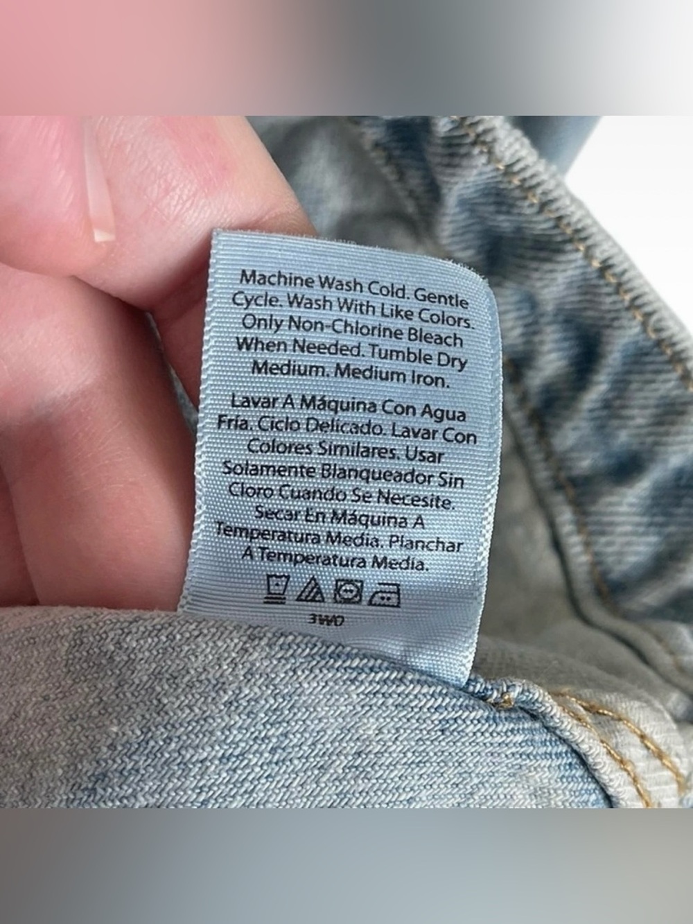 No Boundaries Menβs Medium Light Wash Denim Button Front Jacket - Picture 7 of 8